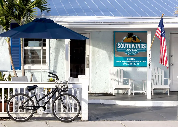 Cheap hotel: Southwinds Motel
